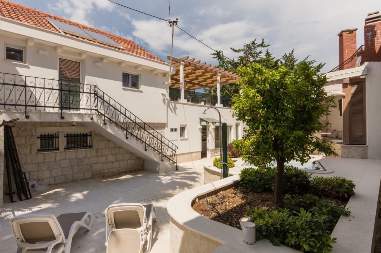 Villa Hurem تروغير المظهر الخارجي الصورة