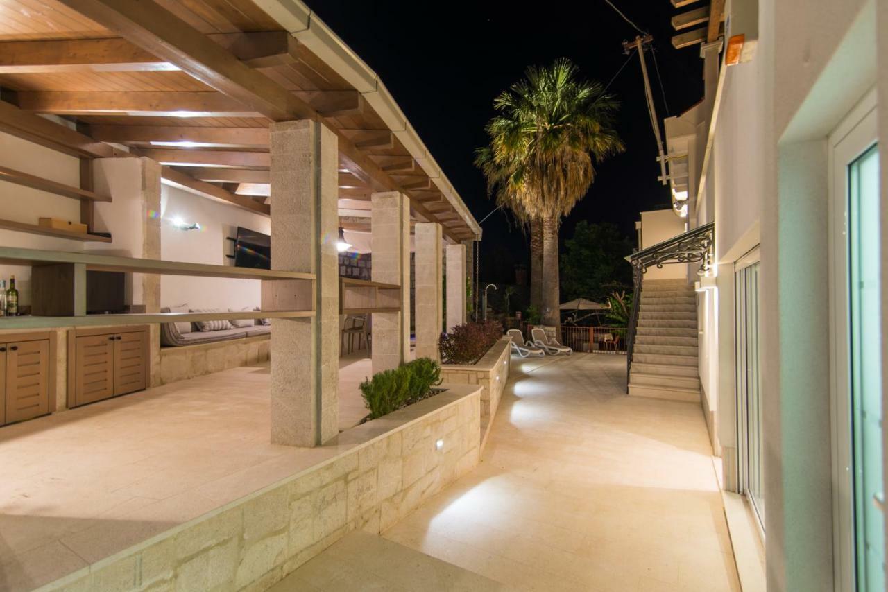 Villa Hurem تروغير المظهر الخارجي الصورة